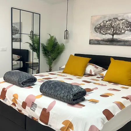 Noa Old Town - - Ground Floor Appartement
