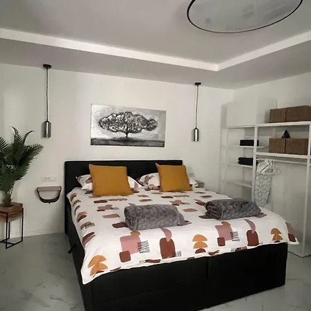 Appartement Noa Old Town - - Ground Floor *