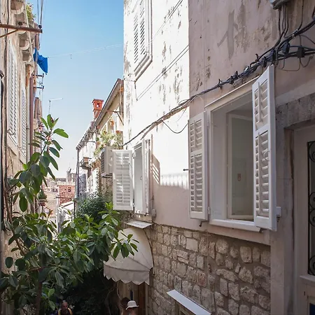 Noa Old Town - - Ground Floor